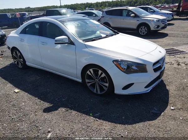 WDDSJ4GB3KN719095 2019 MERCEDES-BENZ CLA-KLASSE - Image 1