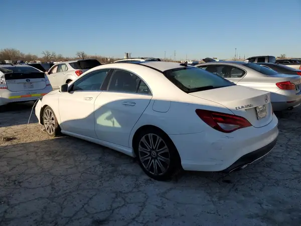 WDDSJ4GB3KN767079 2019 MERCEDES-BENZ CLA-KLASSE - Image 2