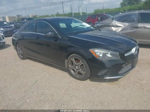 WDDSJ4GB5HN409717 2017 MERCEDES-BENZ CLA-KLASSE - Image 1