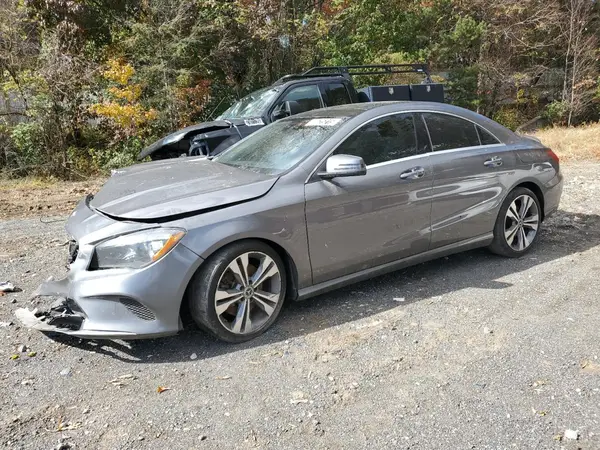 WDDSJ4GB5KN755872 2019 MERCEDES-BENZ CLA-KLASSE - Image 1