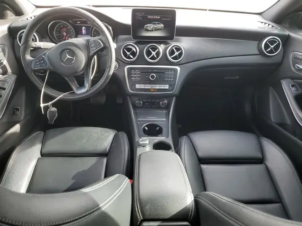 WDDSJ4GB7JN555848 2018 MERCEDES-BENZ CLA-KLASSE - Image 8