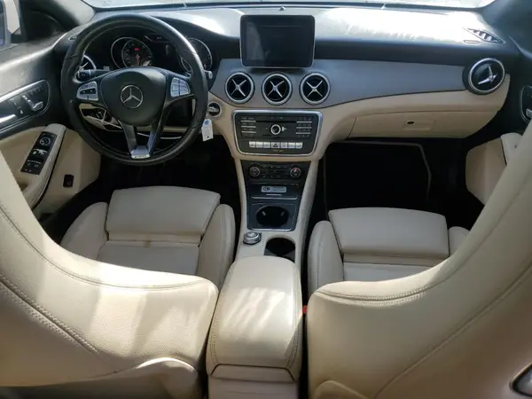 WDDSJ4GB7KN740001 2019 MERCEDES-BENZ CLA-KLASSE - Image 8