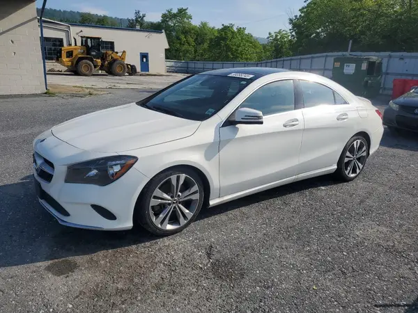WDDSJ4GB7KN769515 2019 MERCEDES-BENZ CLA-KLASSE - Image 1