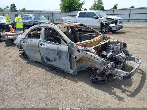 WDDSJ4GB8GN333442 2016 MERCEDES-BENZ CLA-KLASSE - Image 1