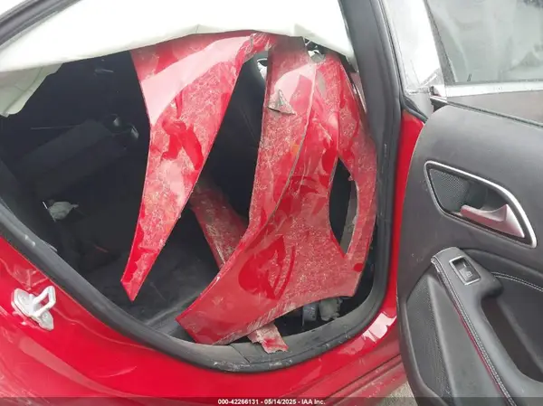 WDDSJ4GB8GN392183 2016 MERCEDES-BENZ CLA-KLASSE - Image 8
