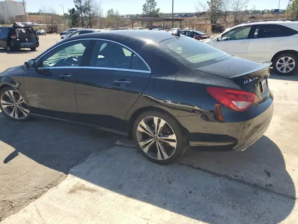 WDDSJ4GB8KN756109 2019 MERCEDES-BENZ CLA-KLASSE - Image 2