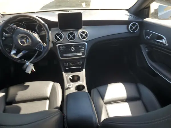 WDDSJ4GB8KN756109 2019 MERCEDES-BENZ CLA-KLASSE - Image 8