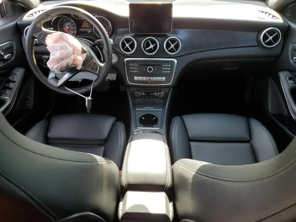 WDDSJ4GB9JN630727 2018 MERCEDES-BENZ CLA-KLASSE - Image 8