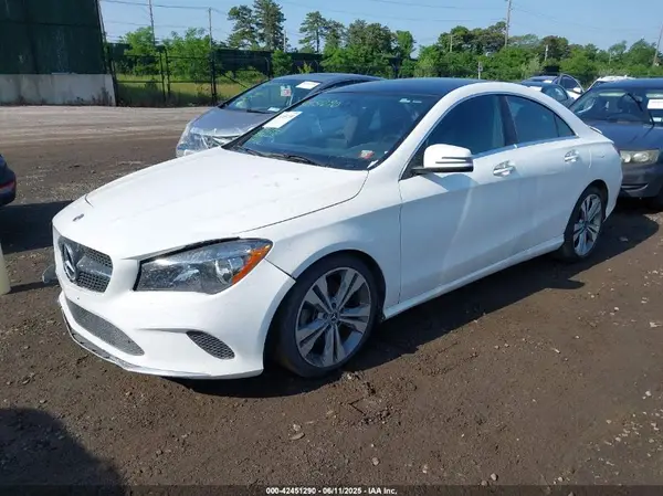 WDDSJ4GB9KN701040 2019 MERCEDES-BENZ CLA-KLASSE - Image 2