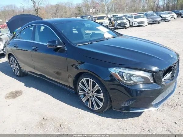 WDDSJ4GB9KN758502 2019 MERCEDES-BENZ CLA-KLASSE - Image 1