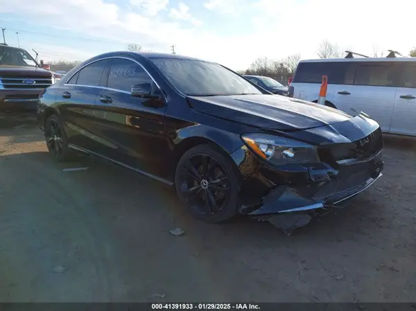 WDDSJ4GB9KN761559 2019 MERCEDES-BENZ CLA-KLASSE - Image 1