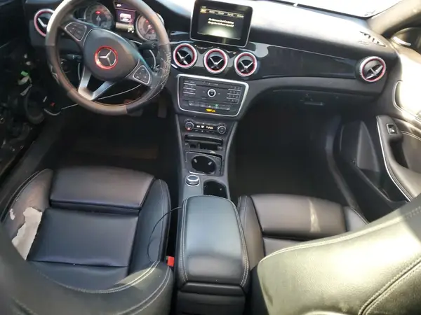 WDDSJ4GBXGN364644 2016 MERCEDES-BENZ CLA-KLASSE - Image 8