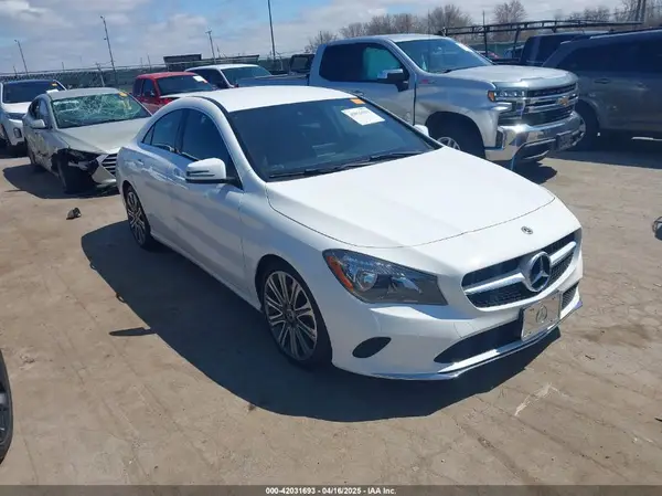 WDDSJ4GBXJN693447 2018 MERCEDES-BENZ CLA-KLASSE - Image 1