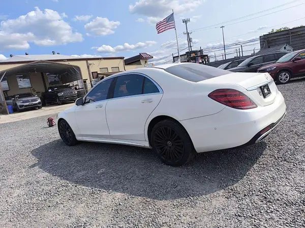 WDDUG6EB7LA511249 2020 MERCEDES-BENZ S-KLASSE - Image 2