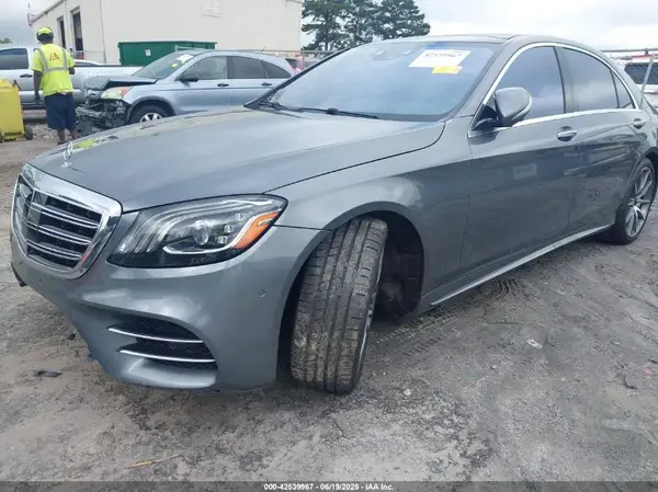 WDDUG6GB0JA358174 2018 MERCEDES-BENZ S-KLASSE - Image 2