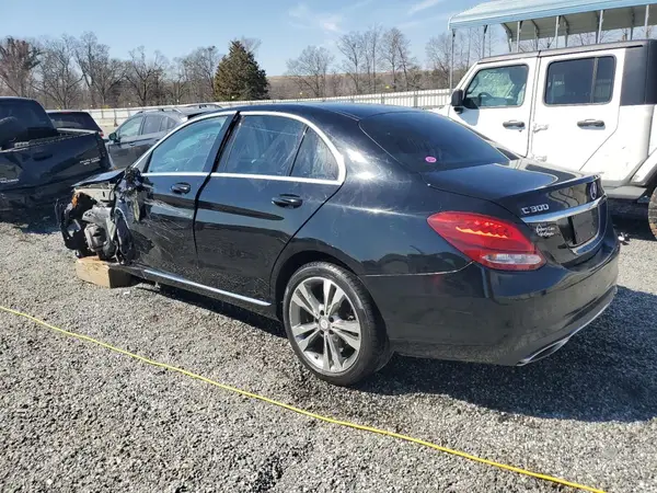 WDDWF4JB0GR154820 2016 MERCEDES-BENZ C-KLASSE - Image 2