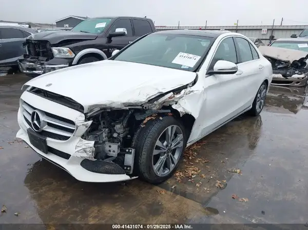 WDDWF4JB0JR354538 2018 MERCEDES-BENZ C-KLASSE - Image 2