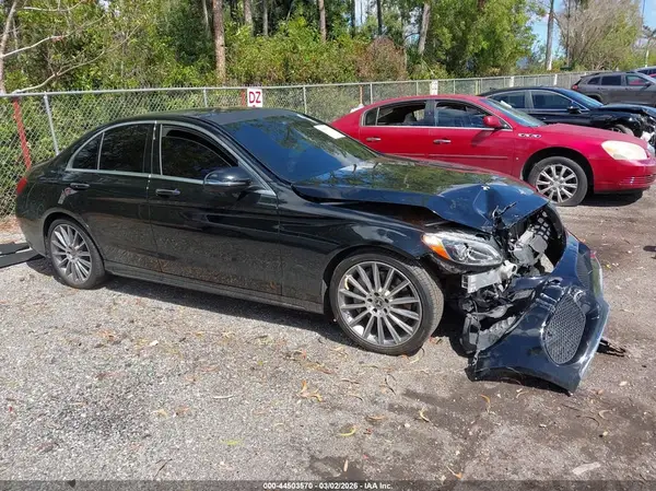 WDDWF4JB0JR388267 2018 MERCEDES-BENZ C-KLASSE - Image 1