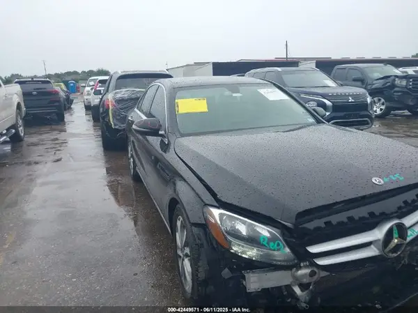 WDDWF4JB0JR391637 2018 MERCEDES-BENZ C-KLASSE - Image 1