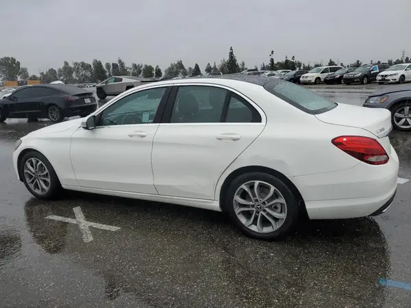 WDDWF4JB0JR418786 2018 MERCEDES-BENZ C-KLASSE - Image 2
