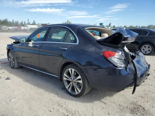 WDDWF4JB0JR420764 2018 MERCEDES-BENZ C-KLASSE - Image 2