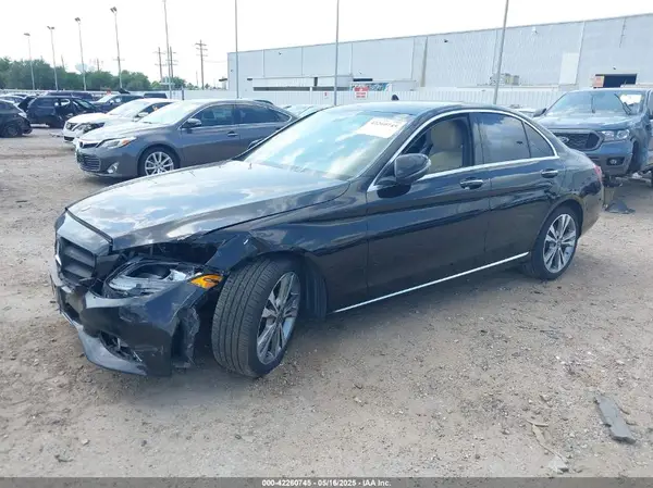 WDDWF4JB2HR307683 2017 MERCEDES-BENZ C-KLASSE - Image 2