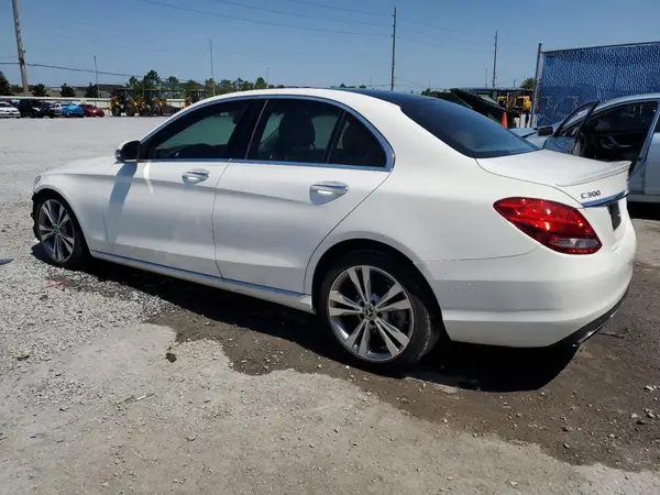 WDDWF4JB2JR339071 2018 MERCEDES-BENZ C-KLASSE - Image 2