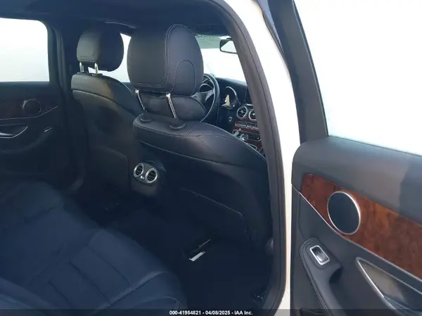 WDDWF4JB3JR405370 2018 MERCEDES-BENZ C-KLASSE - Image 8