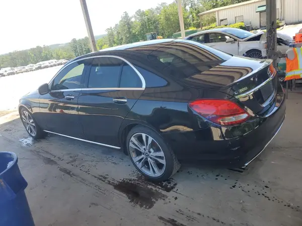WDDWF4JB4JR313877 2018 MERCEDES-BENZ C-KLASSE - Image 2