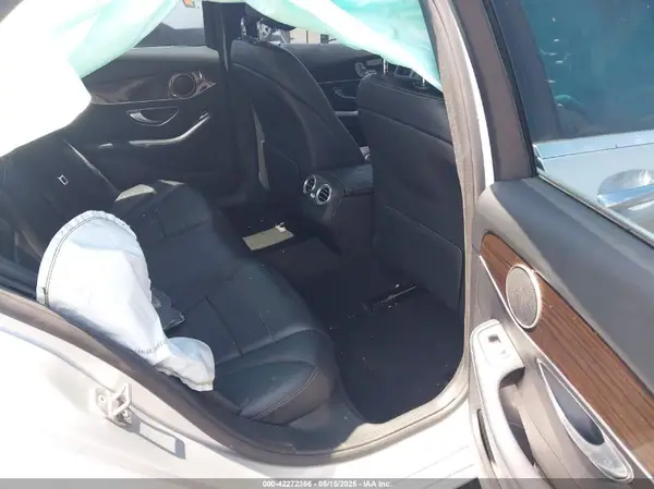 WDDWF4JB4JR316715 2018 MERCEDES-BENZ C-KLASSE - Image 8