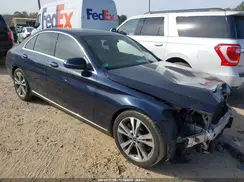 WDDWF4JB4JR325883 2018 MERCEDES-BENZ C-KLASSE