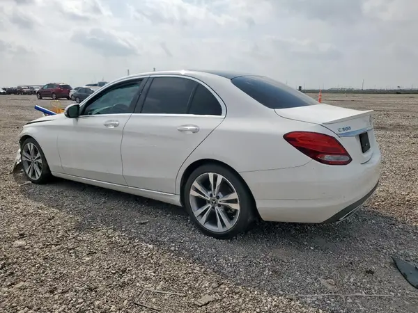 WDDWF4JB4JR345034 2018 MERCEDES-BENZ C-KLASSE - Image 2