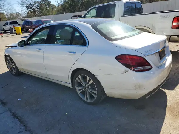 WDDWF4JB4JR389082 2018 MERCEDES-BENZ C-KLASSE - Image 2