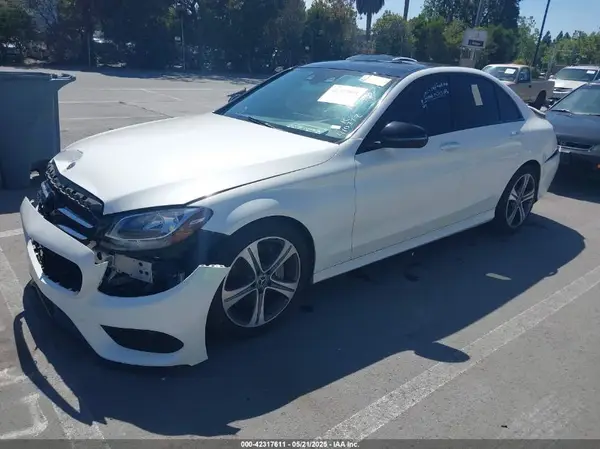 WDDWF4JB4JR410772 2018 MERCEDES-BENZ C-KLASSE - Image 2