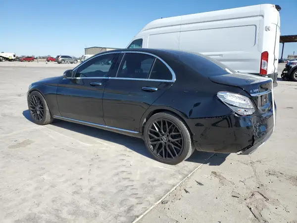 WDDWF4JB5HR250945 2017 MERCEDES-BENZ C-KLASSE - Image 2