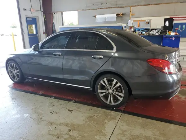 WDDWF4JB6GR155924 2016 MERCEDES-BENZ C-KLASSE - Image 2