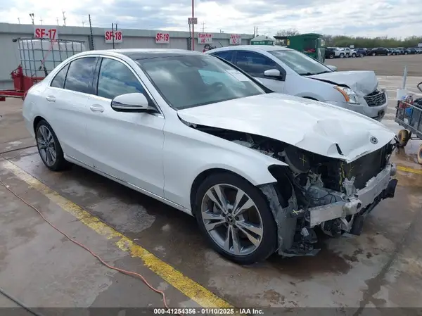 WDDWF4JB6JR412698 2018 MERCEDES-BENZ C-KLASSE - Image 1