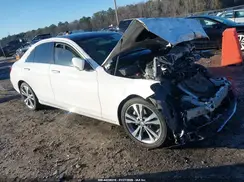 WDDWF4JB7HR253586 2017 MERCEDES-BENZ C-KLASSE