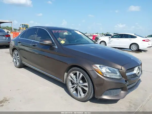WDDWF4JB7HR308019 2017 MERCEDES-BENZ C-KLASSE