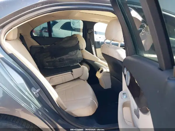 WDDWF4JB7JR310553 2018 MERCEDES-BENZ C-KLASSE - Image 8