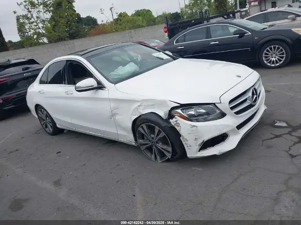 WDDWF4JB7JR411673 2018 MERCEDES-BENZ C-KLASSE - Image 1