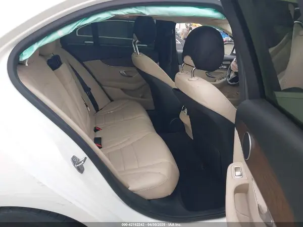 WDDWF4JB7JR411673 2018 MERCEDES-BENZ C-KLASSE - Image 8