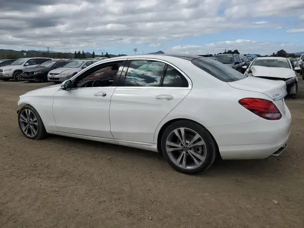 WDDWF4JB8JR409611 2018 MERCEDES-BENZ C-KLASSE - Image 2