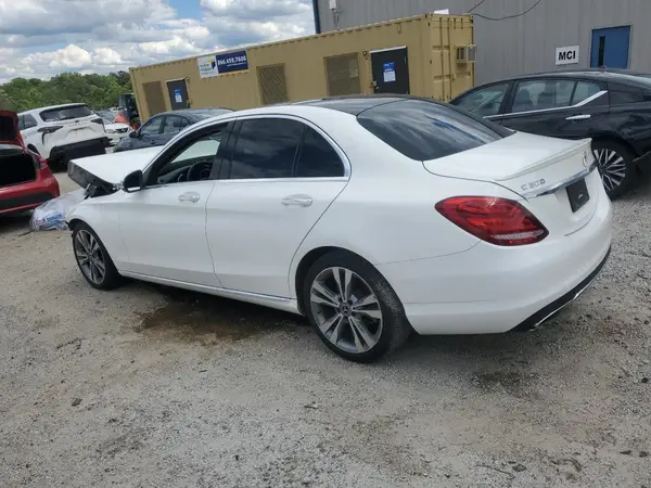 WDDWF4JB8JR420348 2018 MERCEDES-BENZ C-KLASSE - Image 2