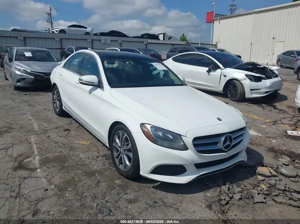 WDDWF4JB9HR222050 2017 MERCEDES-BENZ C-KLASSE - Image 1