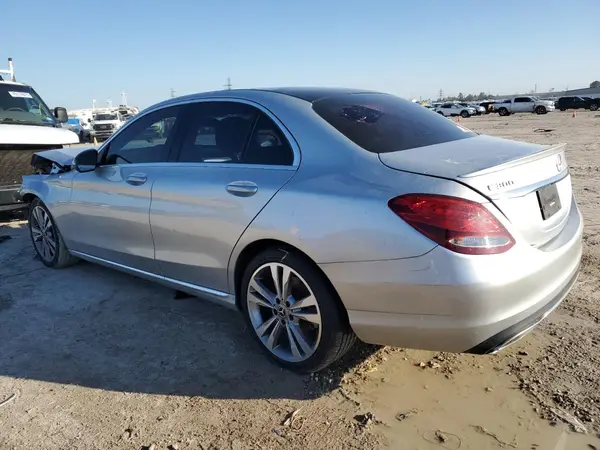 WDDWF4JBXJR310479 2018 MERCEDES-BENZ C-KLASSE - Image 2