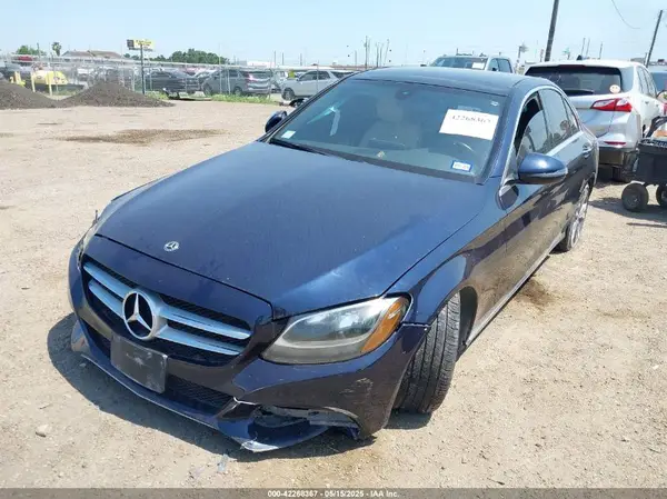 WDDWF4JBXJR348097 2018 MERCEDES-BENZ C-KLASSE - Image 2