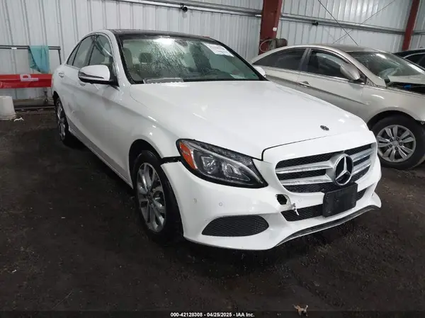 WDDWF4KB1JR356717 2018 MERCEDES-BENZ C-KLASSE - Image 1
