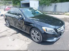 WDDWF4KB2JR326853 2018 MERCEDES-BENZ C-KLASSE