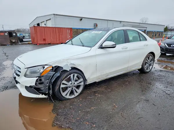WDDWF4KB3JR413743 2018 MERCEDES-BENZ C-KLASSE - Image 1